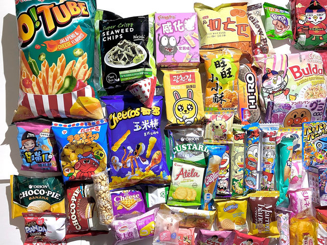Asian Snacks Box 45pcs | Japanese Korean Chinese Asian snacks | Exotic Snacks Box | Candies ramen snacks | Mochi | Ramune Valentine’s Day